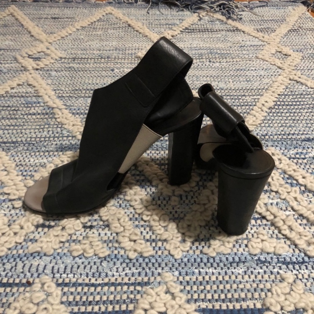 Vince Heels-Size 9-GUC